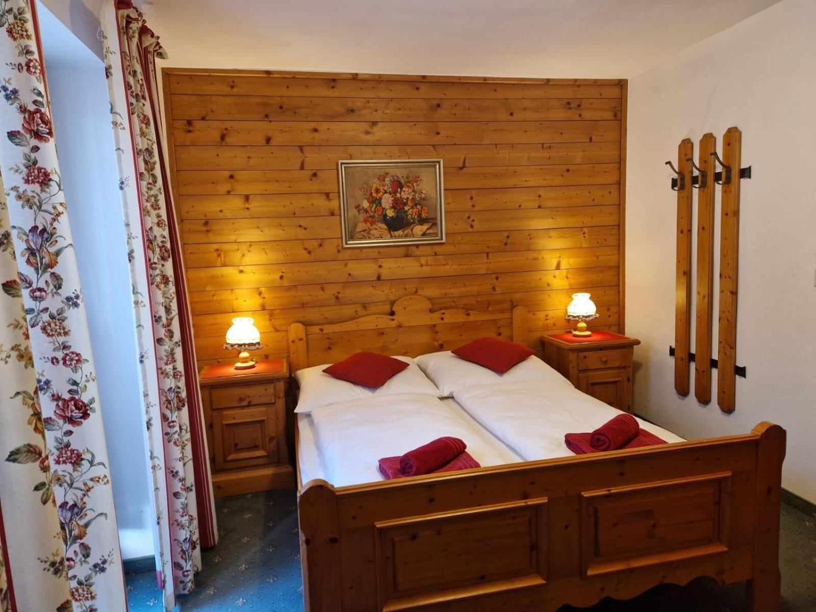 Pension Alpenrose Kitzbühel Buitenkant foto