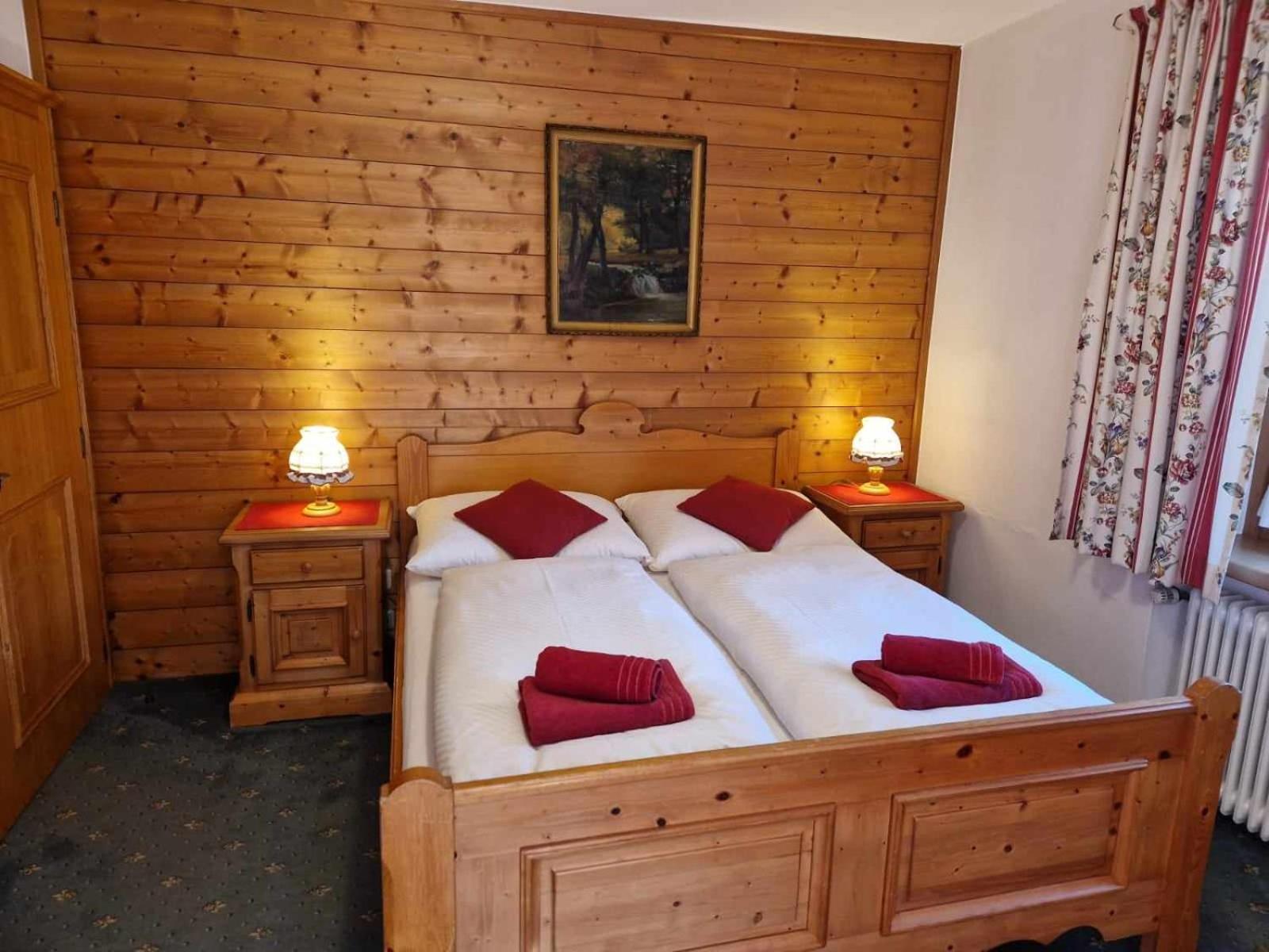Pension Alpenrose Kitzbühel Buitenkant foto